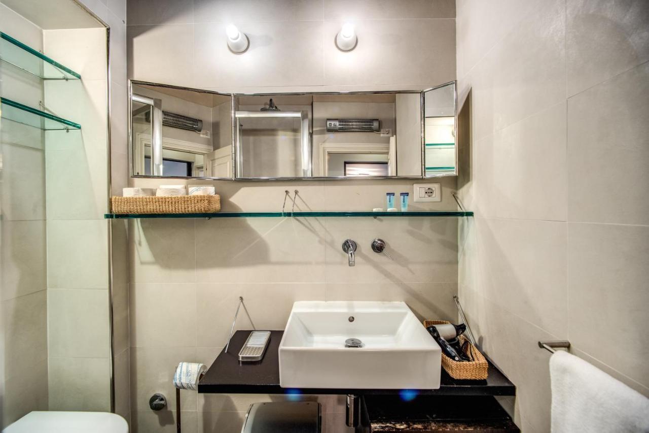 Italianflat- Alla Fontana Di Trevi Rom Eksteriør billede