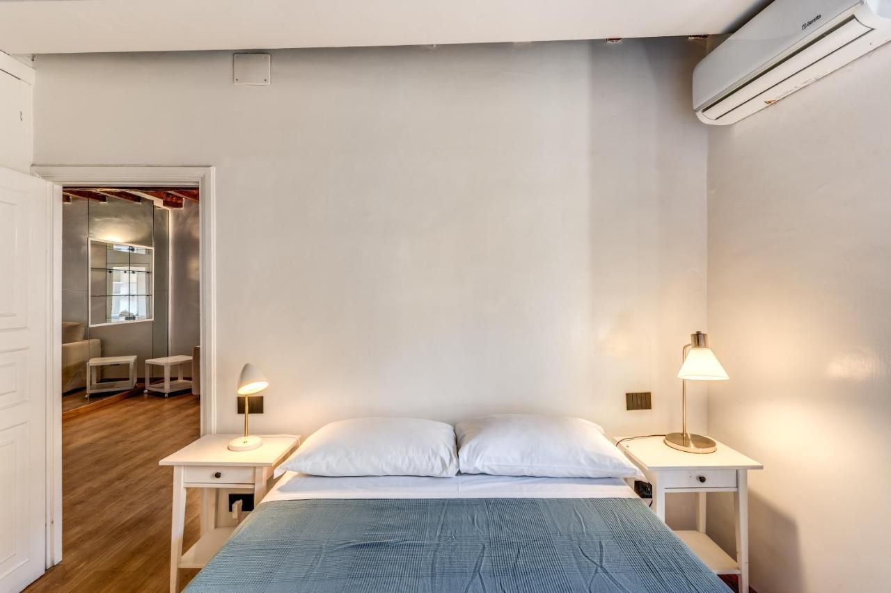 Italianflat- Alla Fontana Di Trevi Rom Eksteriør billede