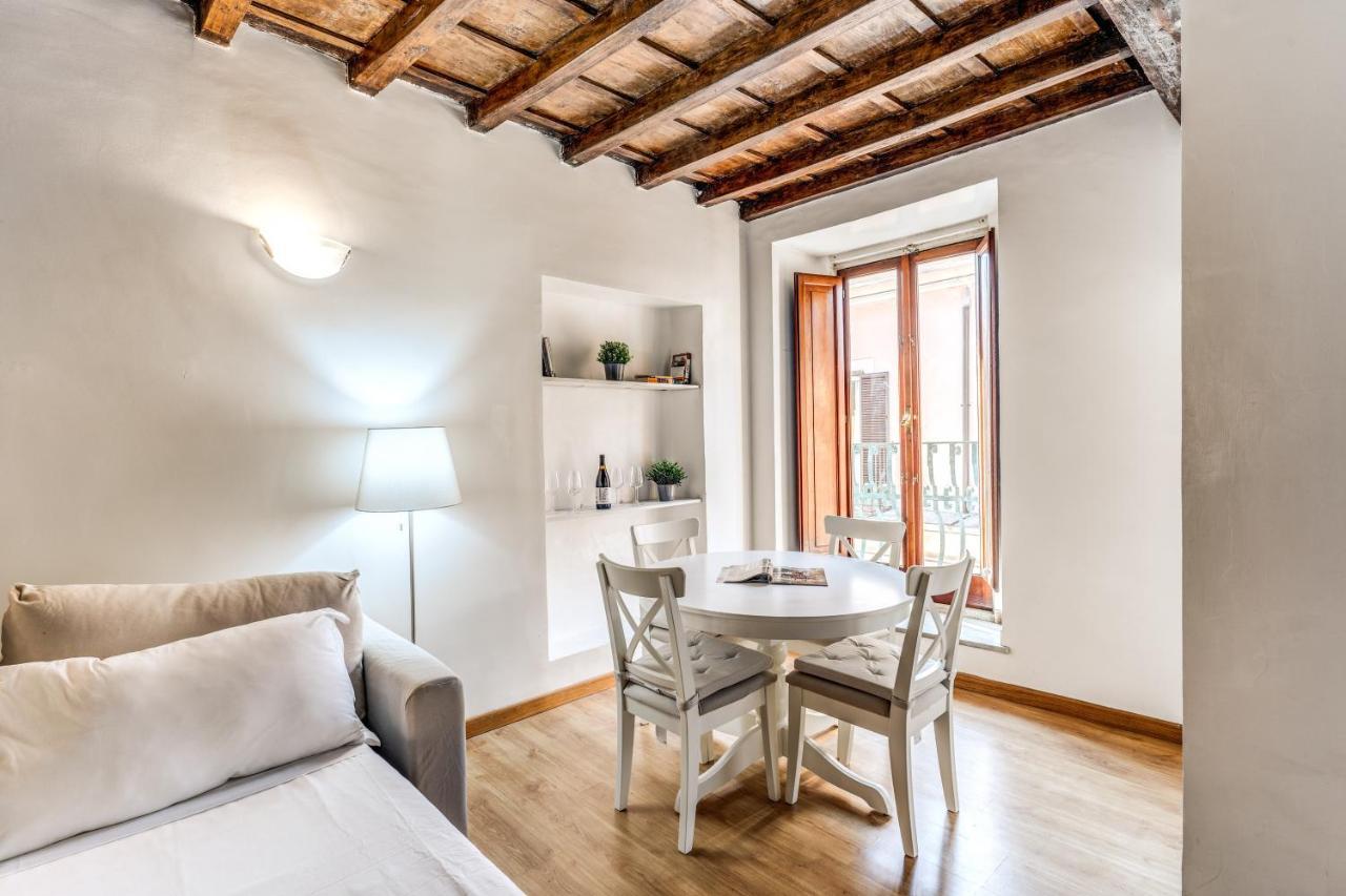 Italianflat- Alla Fontana Di Trevi Rom Eksteriør billede