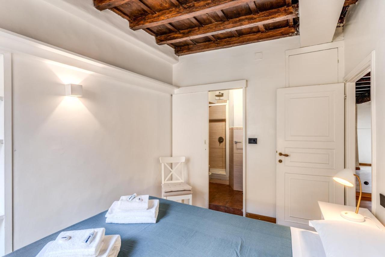 Italianflat- Alla Fontana Di Trevi Rom Eksteriør billede